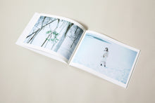 画像をギャラリービューアに読み込む, 砂丘へ To the sand dunes *サイン入り