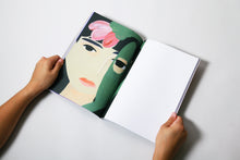 画像をギャラリービューアに読み込む, 画集『HEAVEN』中村桃子